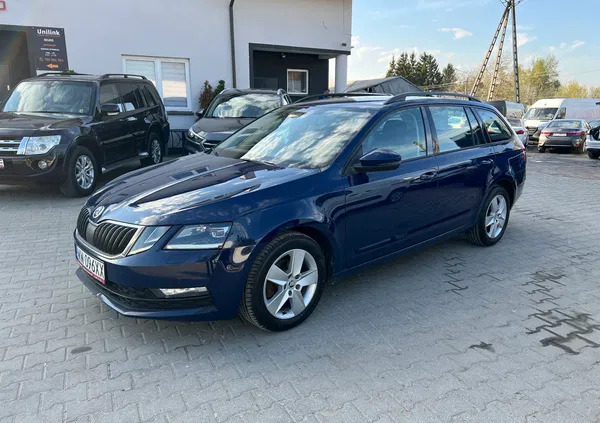 mazowieckie Skoda Octavia cena 36900 przebieg: 327611, rok produkcji 2017 z Imielin